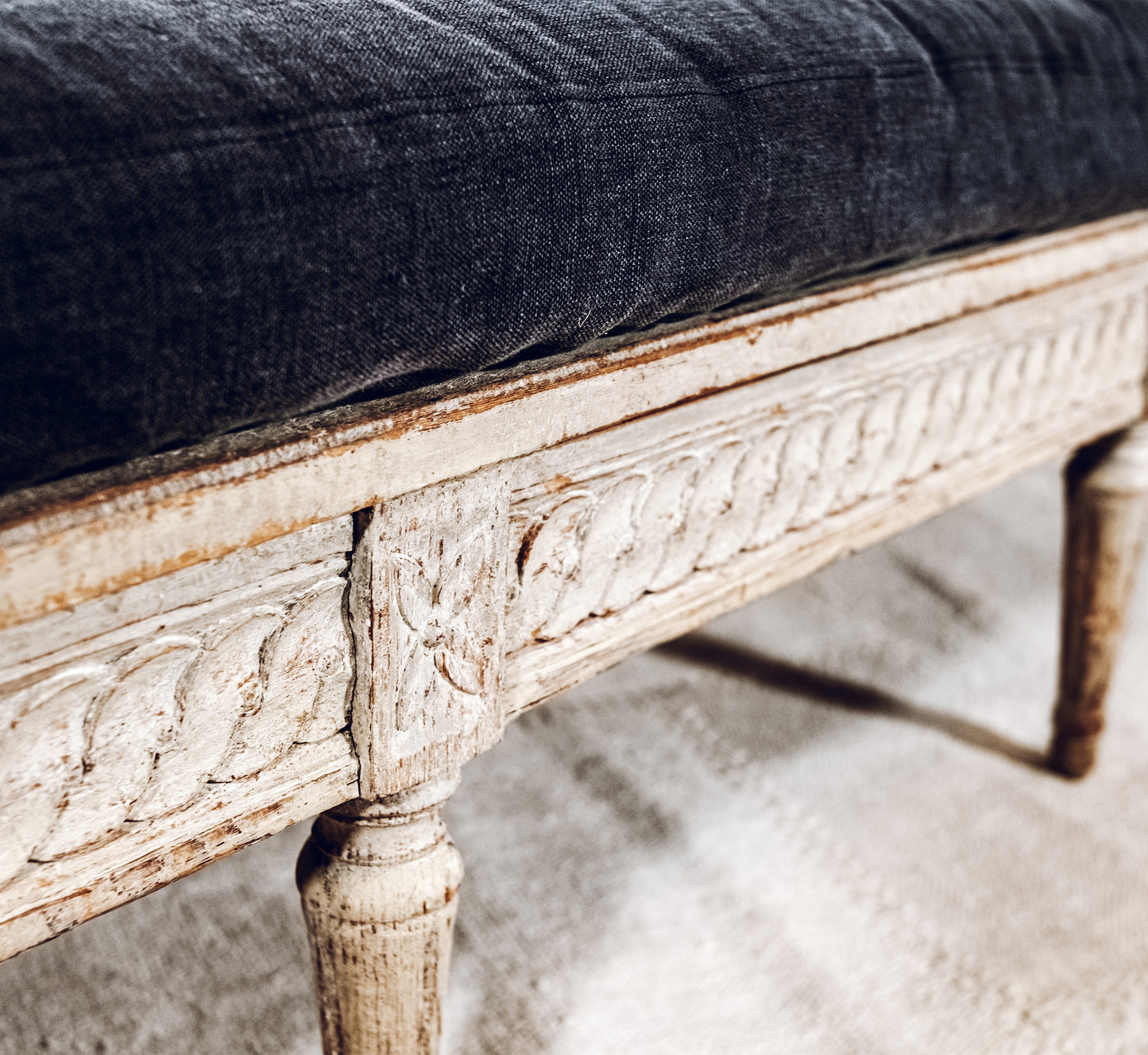 Gustavian Freestanding Painted Bench, Sweden, Late 18th Century
