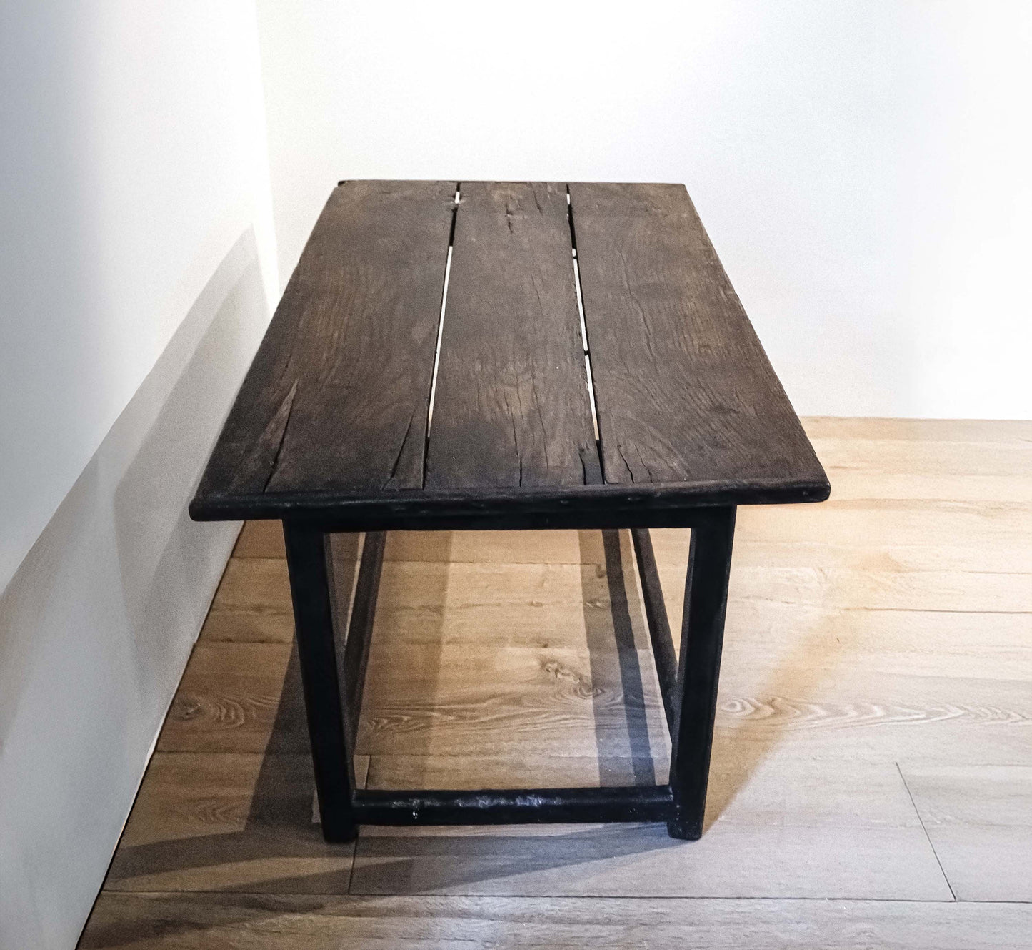18th Century English Dark Oak Table in Solid Oak