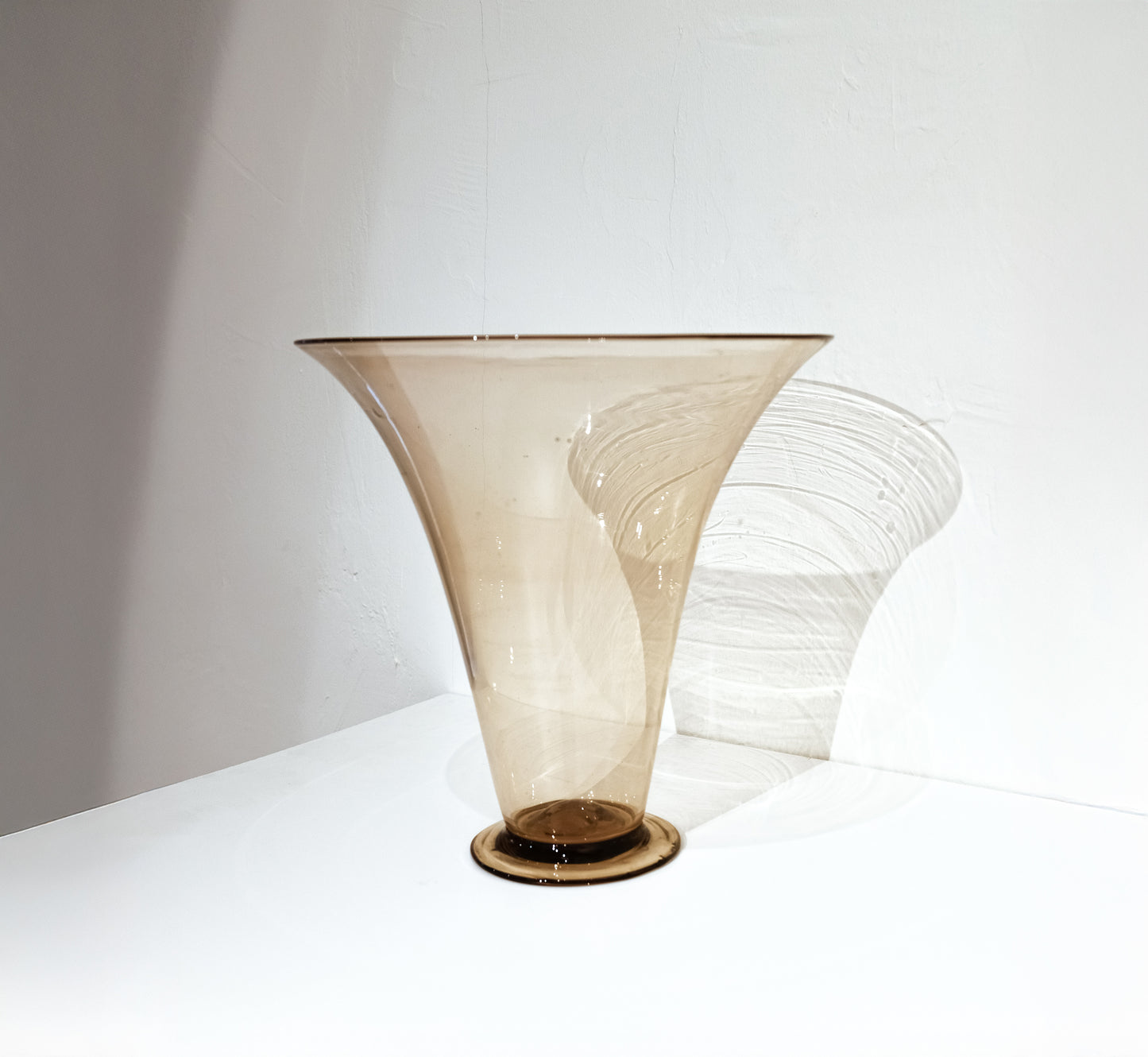 Vittorio Zecchin Murano Glass Vase for MVM Cappellin, circa 1925