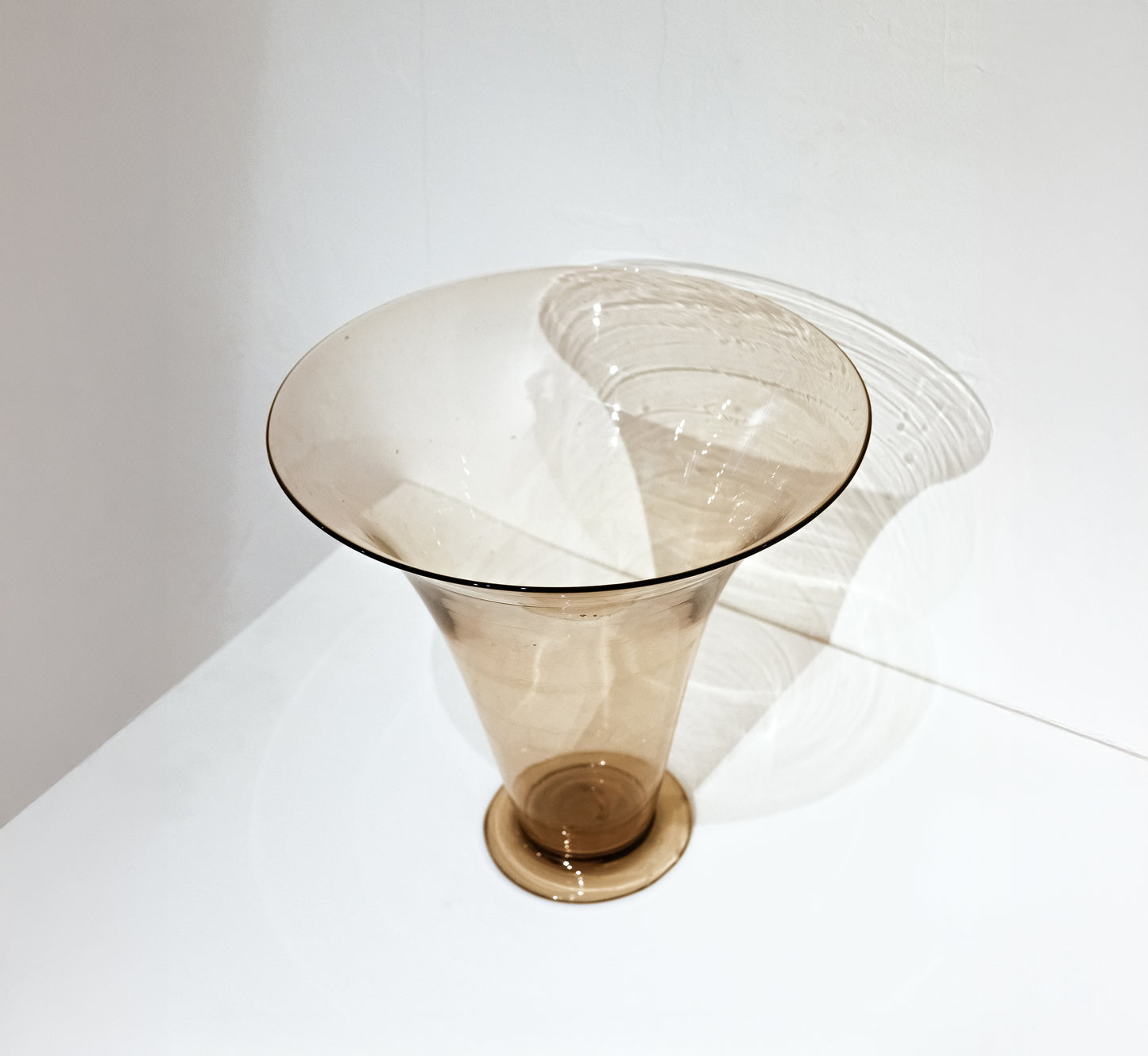 Vittorio Zecchin Murano Glass Vase for MVM Cappellin, circa 1925